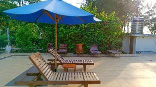 maxivic beach resort