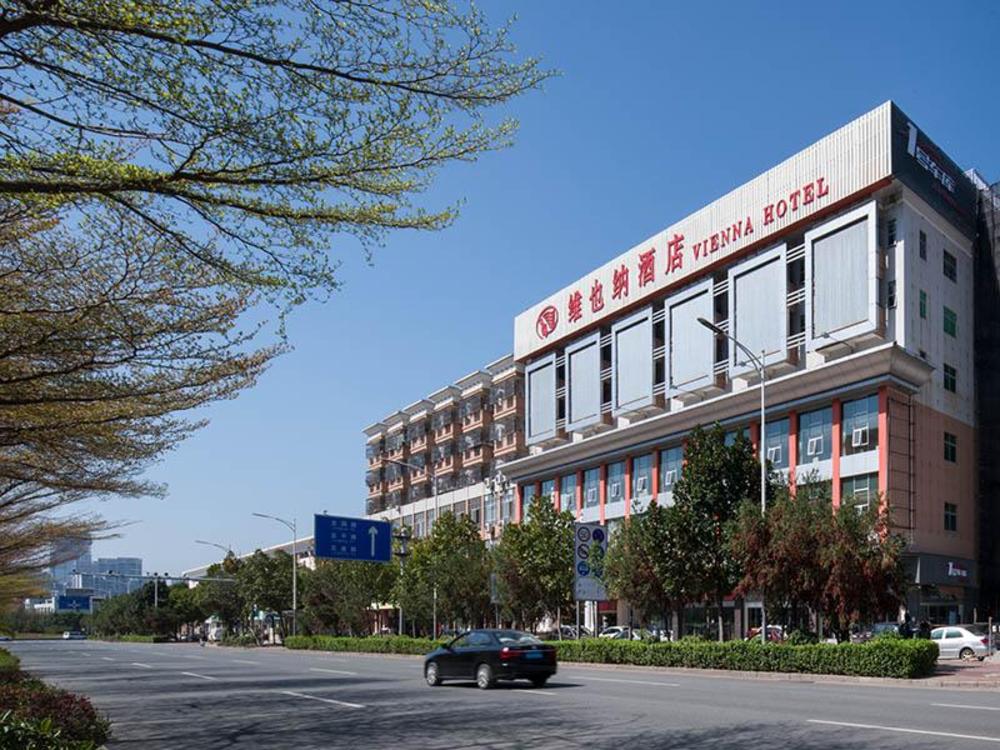venna hotel shenzhen longgang longyuan metro station