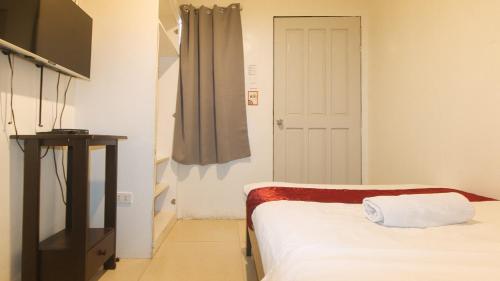 nearest hostel pasay city