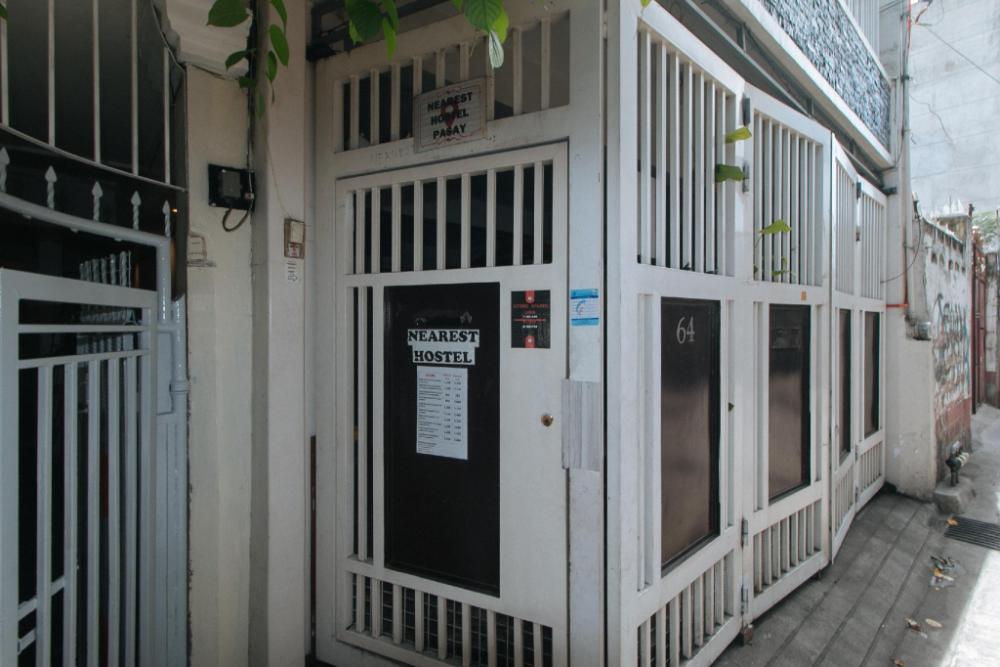 nearest hostel pasay city