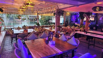 black sheep hostel