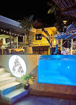 black sheep hostel