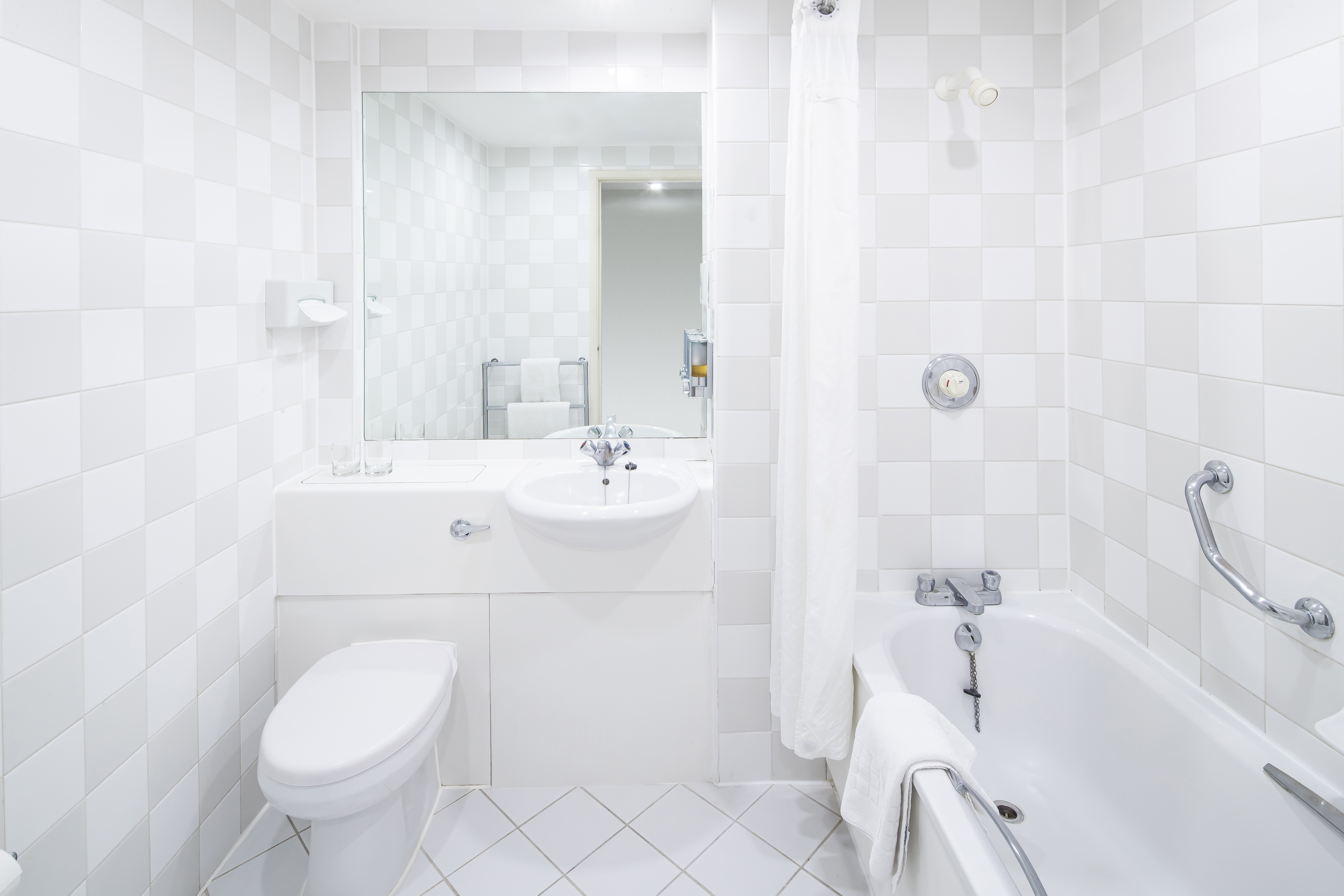 holiday inn hull marina by ihg