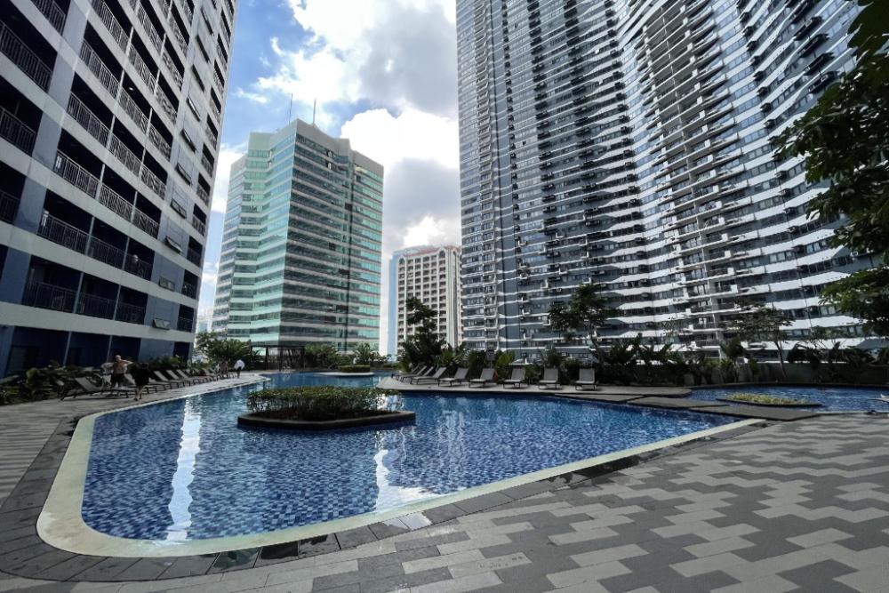 luxe air residences by makati