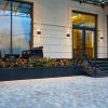 al anvar hotel