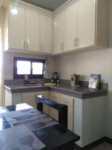 v f riton apartelle