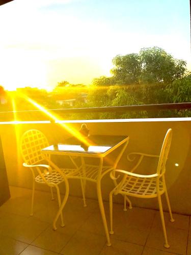 v f riton apartelle