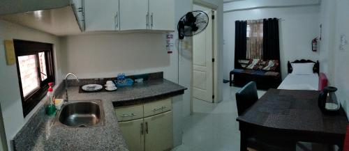 v f riton apartelle