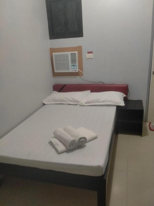 v f riton apartelle