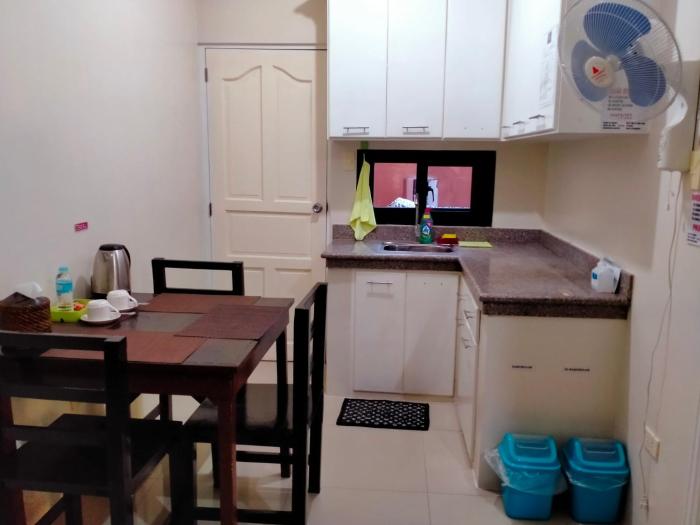 v f riton apartelle