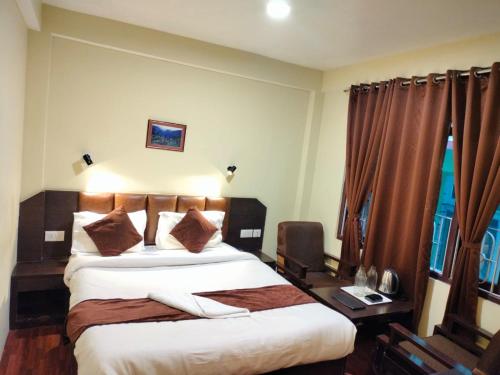 hotel siddhi vinayak regency