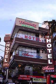 hotel asian plaza mcleodganj