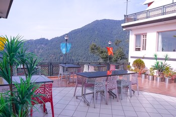 hotel asian plaza mcleodganj
