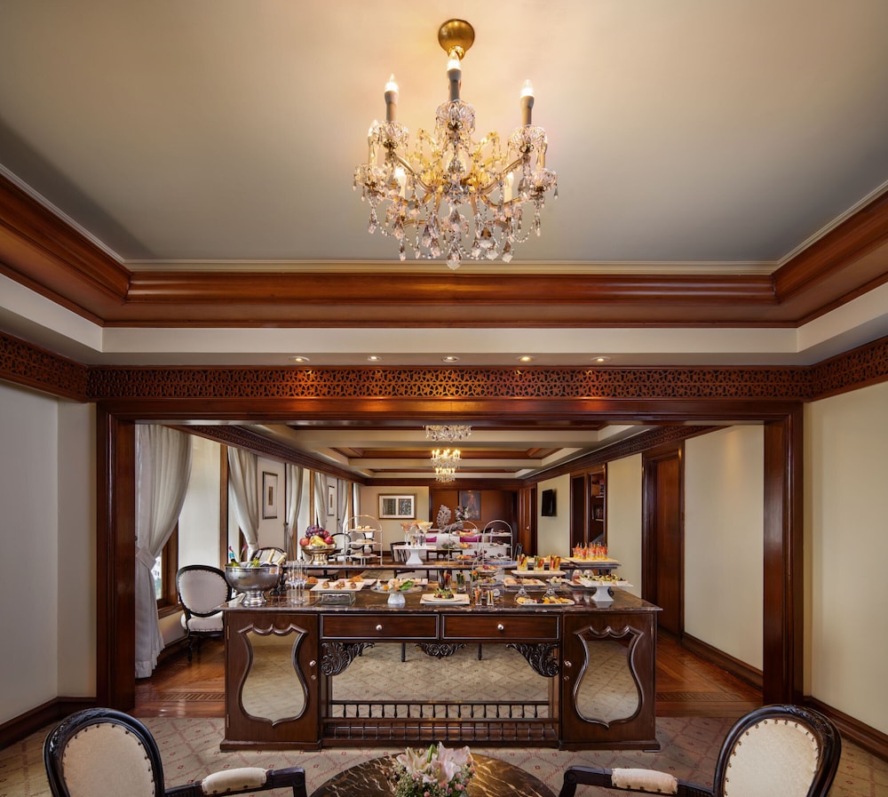 taj krishna