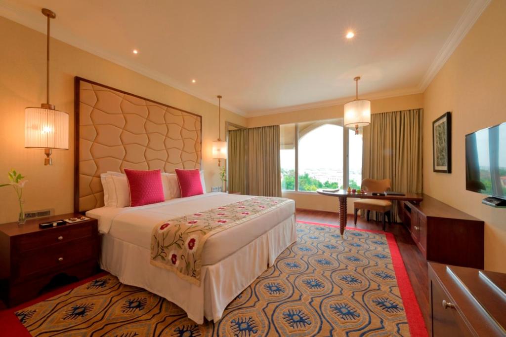 taj krishna