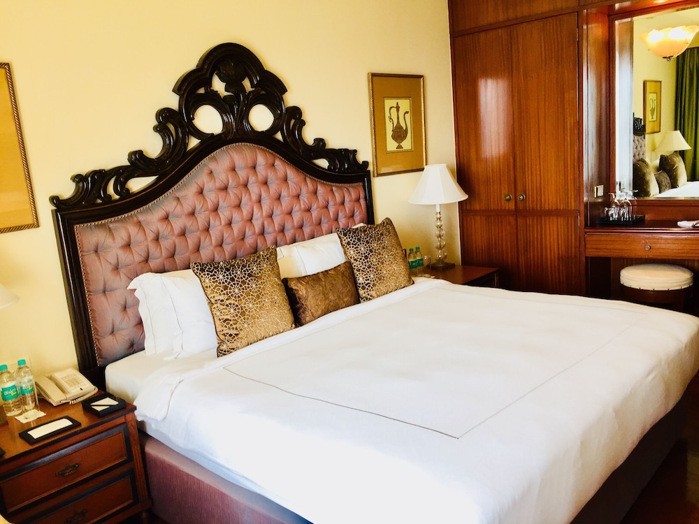 taj krishna