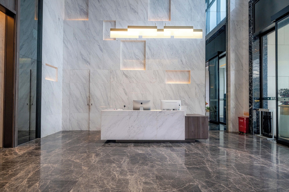 f town fangtang hotel shenzhen longgang tianan digital city huanggekeng subway station