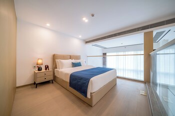 f town fangtang hotel shenzhen longgang tianan digital city huanggekeng subway station