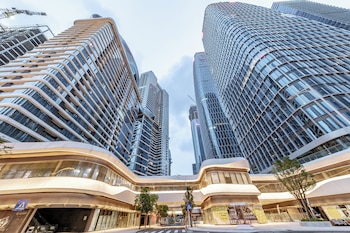 f town fangtang hotel shenzhen longgang tianan digital city huanggekeng subway station