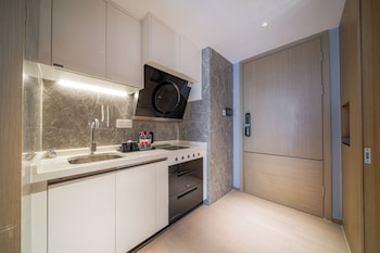 f town fangtang hotel shenzhen longgang tianan digital city huanggekeng subway station