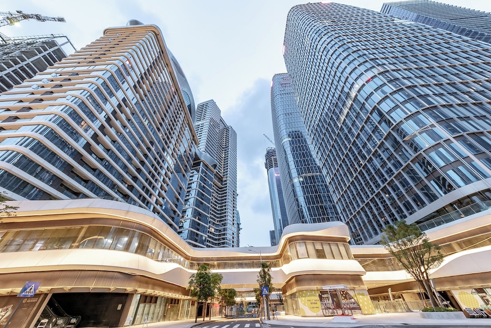 f town fangtang hotel shenzhen longgang tianan digital city huanggekeng subway station