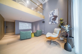 f town fangtang hotel shenzhen longgang tianan digital city huanggekeng subway station