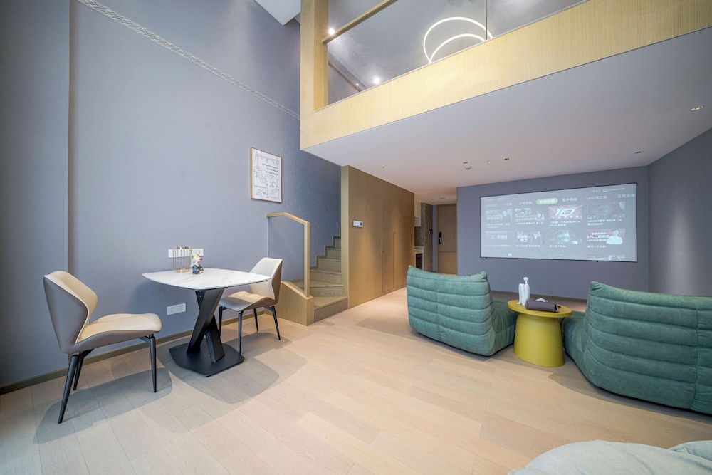 f town fangtang hotel shenzhen longgang tianan digital city huanggekeng subway station