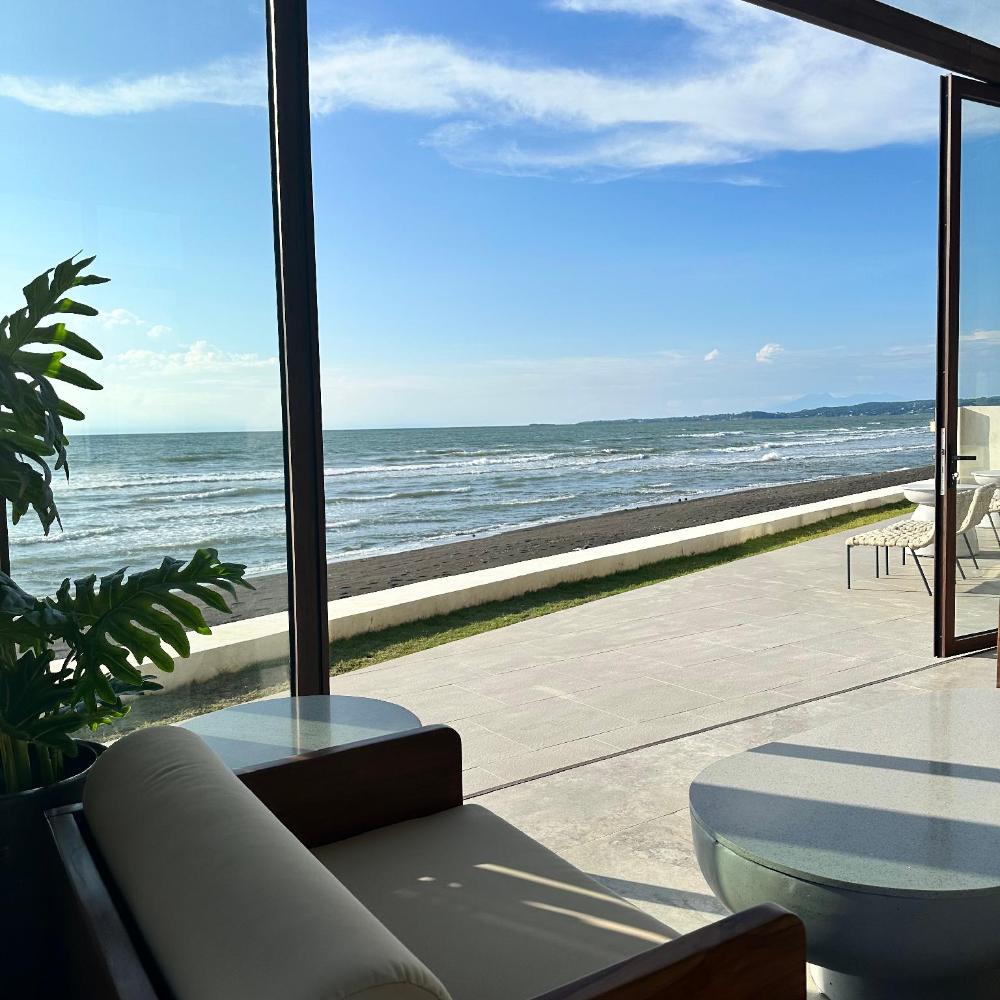 tana resorts inc