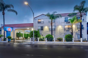 motel 6 inglewood ca