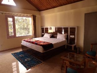 hide away camps and cottages