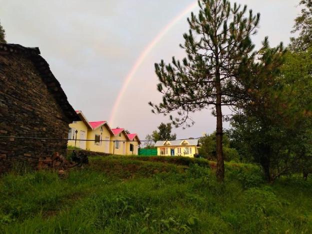 hide away camps and cottages