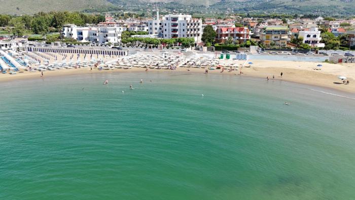 formia