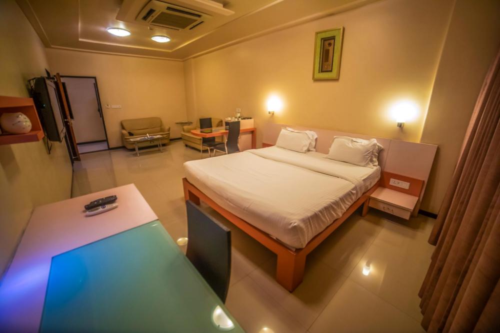 aroma hotel latur best hotel in latur