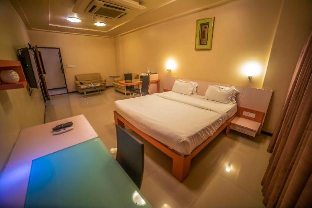 aroma hotel latur best hotel in latur