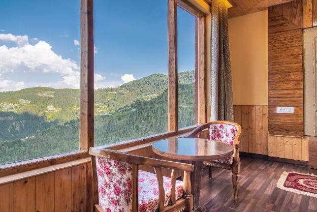 wood crista retreat kufri