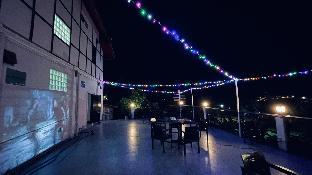 meet sunset hostel luang prabang