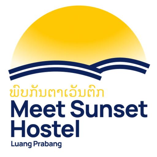 meet sunset hostel luang prabang