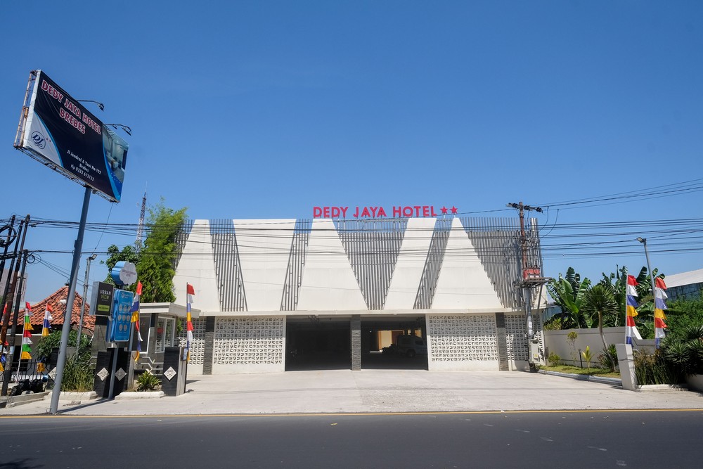 urbanview hotel dedy jaya brebes