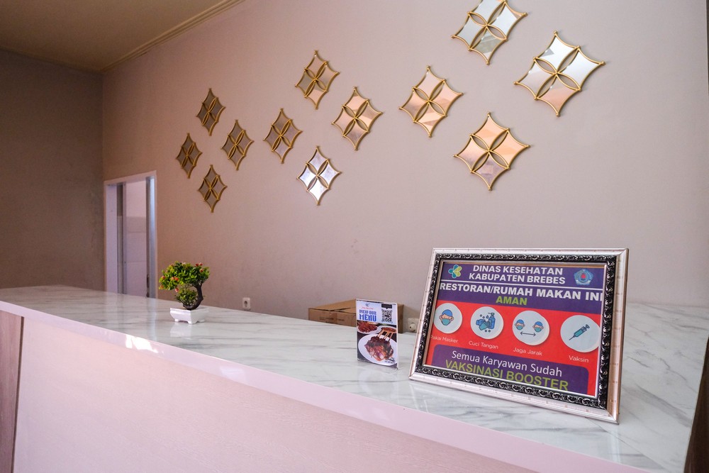 urbanview hotel dedy jaya brebes