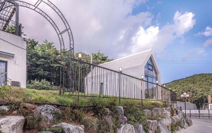 ganghwa maris spa pension