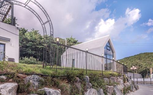 ganghwa maris spa pension