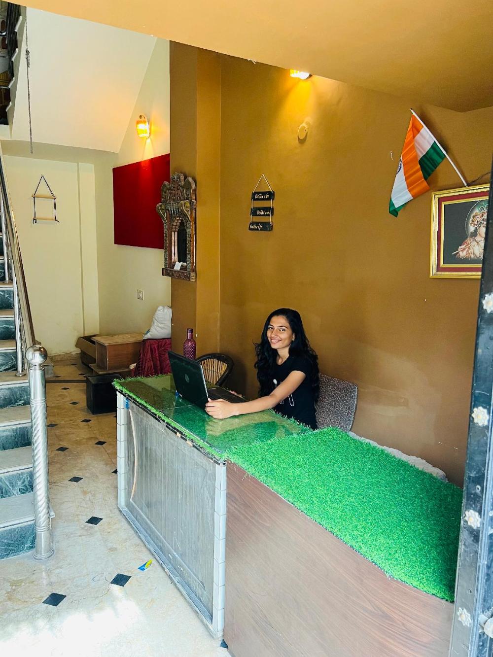 mild life hostel udaipur