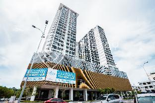 the shore by pinstay