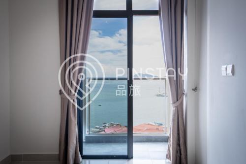 the shore by pinstay