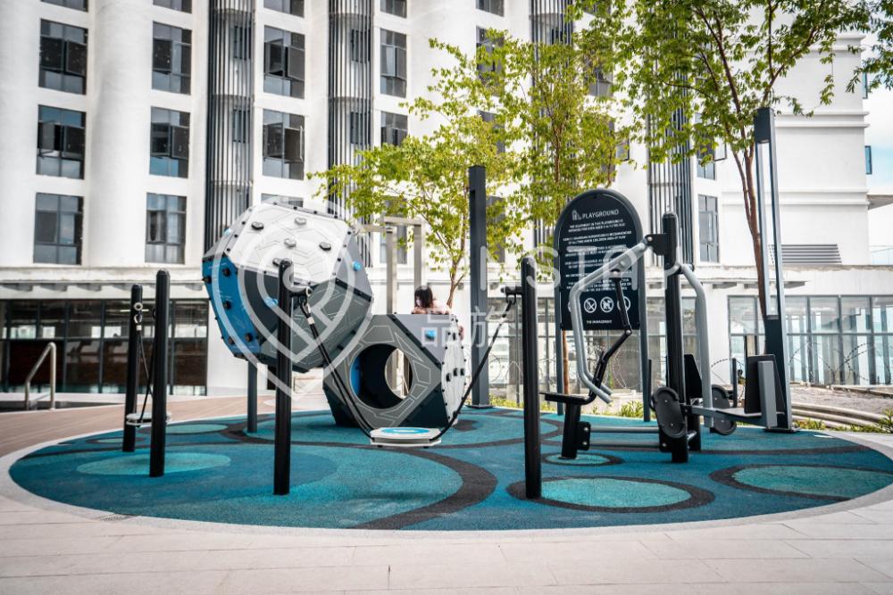 the shore by pinstay