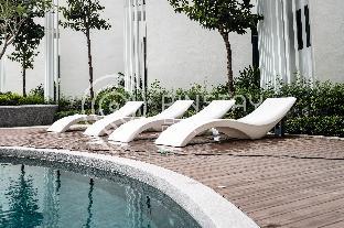 the shore by pinstay