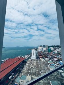 the shore by pinstay