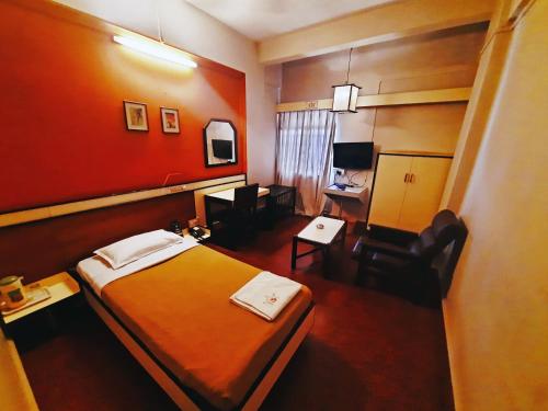 staymaker sanman deluxe lodge