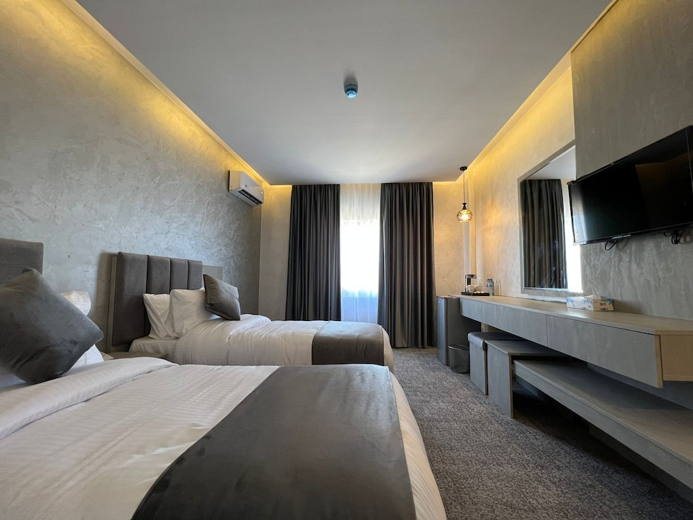 kaya hotel amman