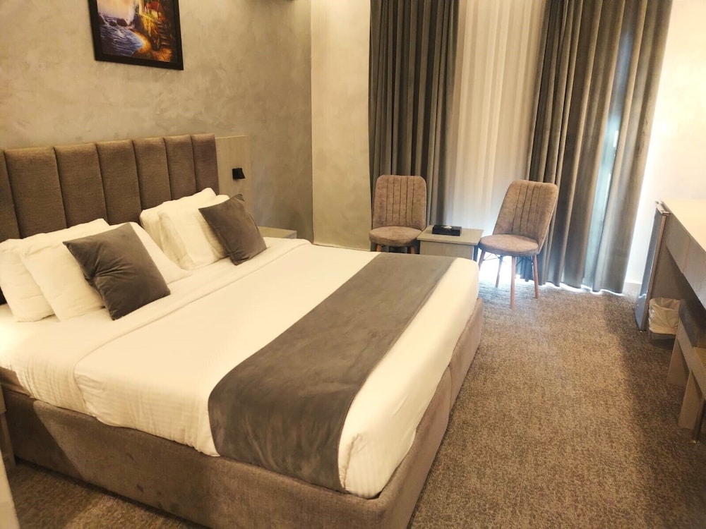 kaya hotel amman